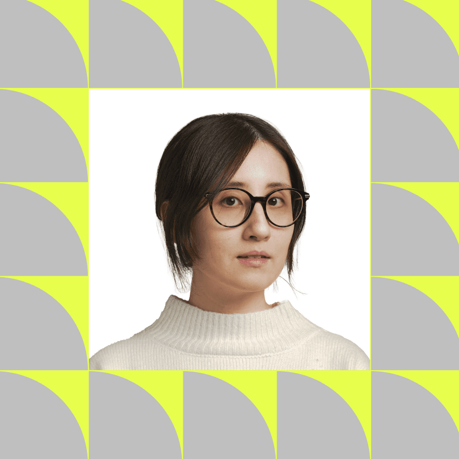 A headshot that is framed by a Reaktor pattern